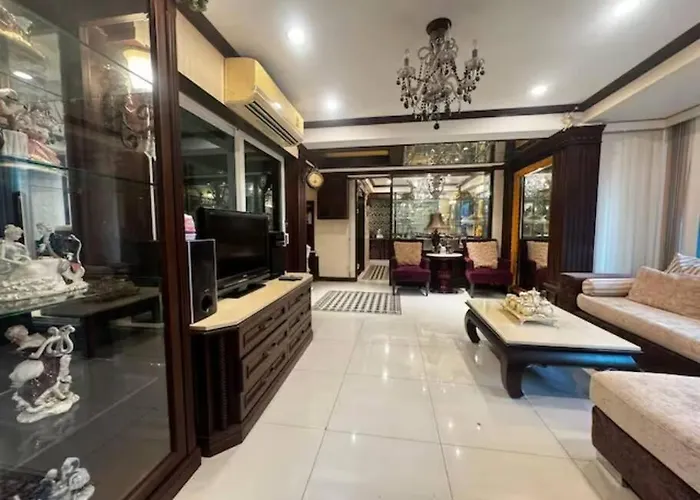 曼谷独栋lat Phrao精品别墅 * Bangkok